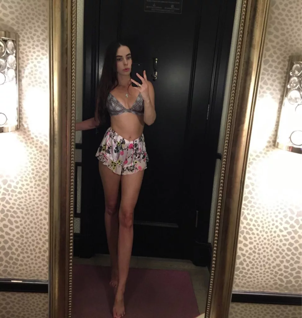 Роскошные услуги эскорта от Ольга Москва